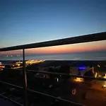Marina Blue Summerland